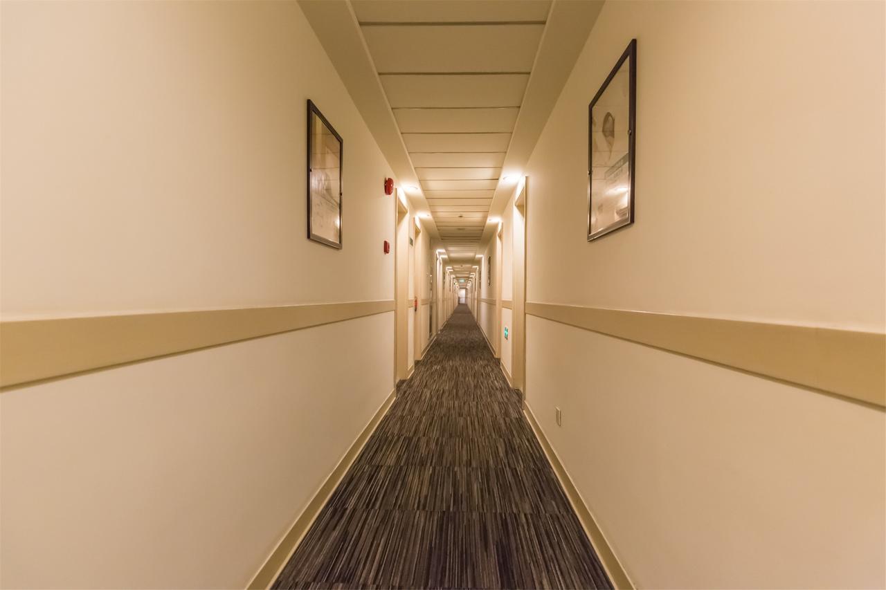 Jingjiang Inn Shanghai Hutai Road ภายนอก รูปภาพ