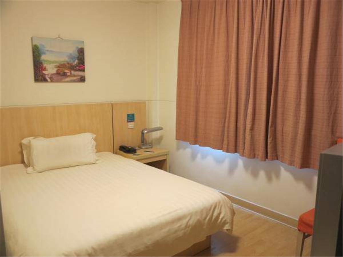 Jingjiang Inn Shanghai Hutai Road ภายนอก รูปภาพ